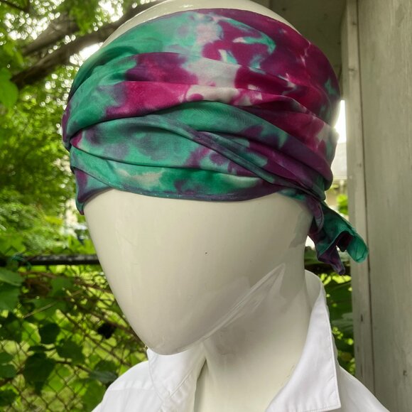 VTG 80s Silk Scarf Handpainted Pink and Green 54" X 10" Filmy Flowy Silk - Picture 10 of 10